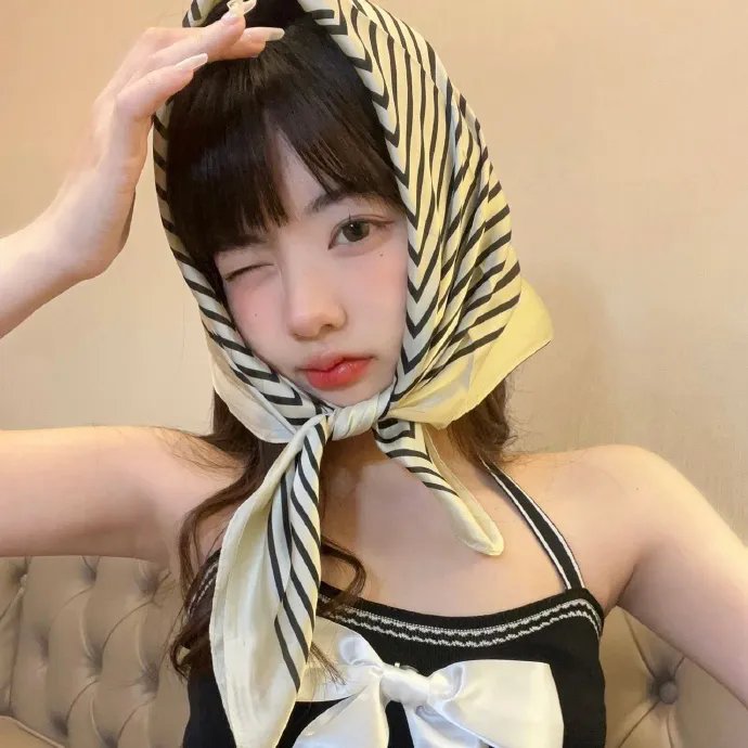 你觉得我是谁 封面